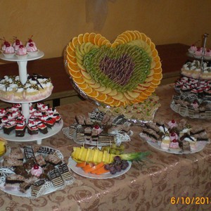 Торти на замовлення, солодкі і фруктові фуршети., фото 3
